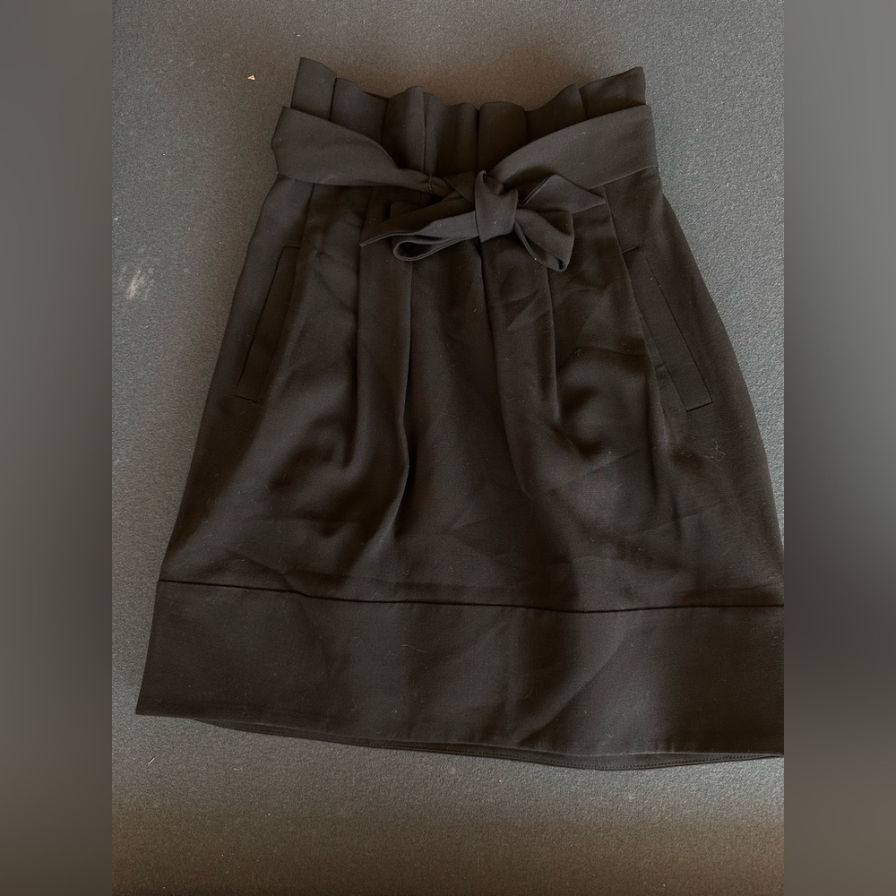 Super high waist skirt with belt tie size S